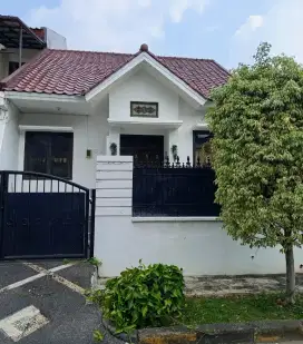 Jual Rumah Di Villa Melati Mas Serpong Dekat BSD Dan Bintaro