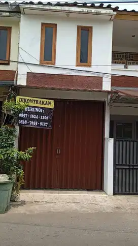 RUMAH TINGGAL / RUMAH TOKO JAKARTA SELATAN 2 TINGKAT
