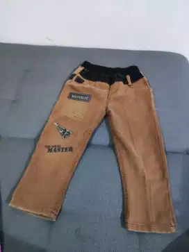 [Preloved] Celana Panjang Anak Warna Coklat Motif