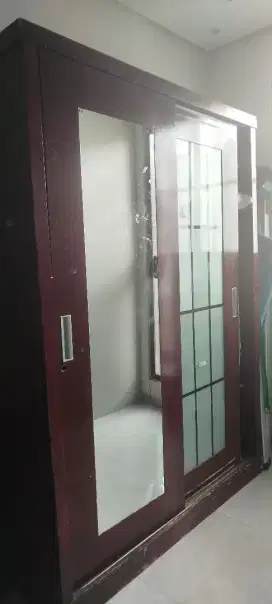 LEMARI SLIDING / GESER Ukuran 3 Pintu