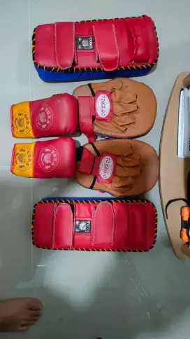 Satu set boxing
