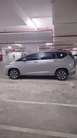 Hyundai Stargazer 2023 Bensin
