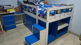 Dipan Tempat Tidur Tingkat Anak