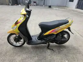 Yamaha mio 2004 asli kuning 5TL