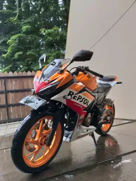 Dijual motor kesayangan cbr 150 facelift tahun 2016