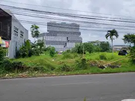 Tanah Luas 870 Meter Cocok Untuk Usaha di Poros Jalan Raya Saxophone