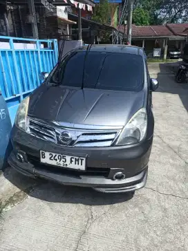 Grand Livina SV Matic 2012 Tanpa Perantara
