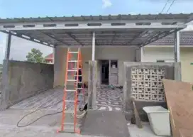 Kanopi baja ringan