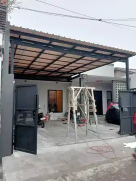 Kanopi baja ringan