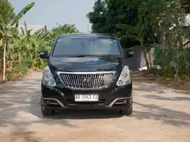 ANTIK!! HYUNDAI H1 2.4 AT 2018 KM 50RB, FULL ORISINIL!! TOP