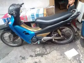 KAWASAKI BLITZ R