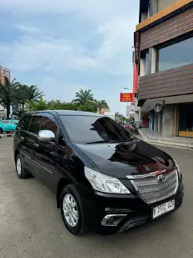Toyota Kijang Innova 2013 Bensin