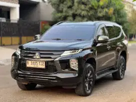 Mitsubishi Pajero Sport Dakar 4x2 AT Diesel Hitam 2023