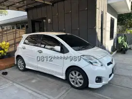 Toyota Yaris S Limited 2012