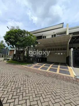 RUMAH SIAP HUNI RAFFLES GARDEN CITRALAND SURABAYA BARAT
