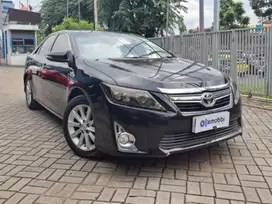 [OLX Mobbi] Toyota Camry Hitam 2.5 V Bensin-AT 2013 KBP