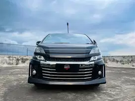 Toyota vellfire GS 2.4 AT 2013