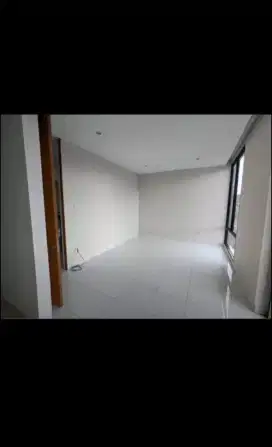 Di Kontrakan rumah