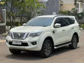 Nissan terra Vl At 4x2 2018 Putih