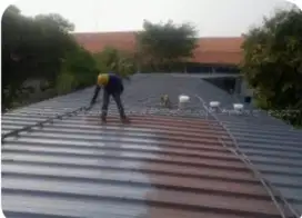 Pemasangan atap baja ringan,kanopi,renovasi rumah,atap bocor,talang