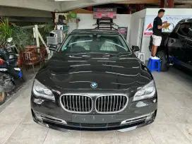 BMW 740Li F01 Tahun 2012/2013 Low KM Istimewa