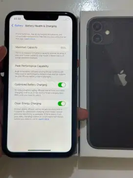iPhone 11 ex inter all operator 64GB