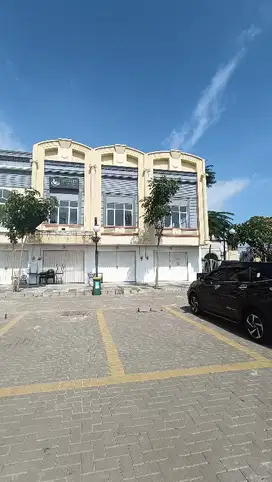 Di Sewakan RUKO MONACO SPORTCITY JABABEKA lokasinya Sangat RAME