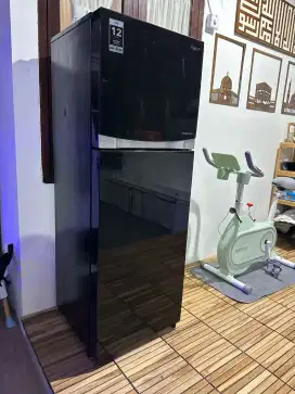 Kulkas Aqua 2 pintu