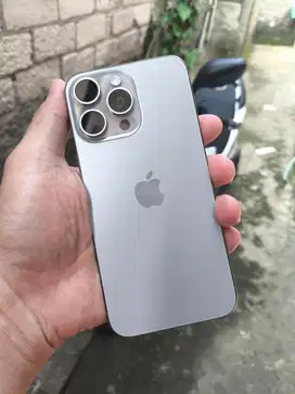 IPhone 15 Pro Max Natural Titanium 256 PA/A Resmi Ibox Like New
