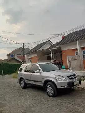 Crv gen 2 matic tahun 2004 jual cepat