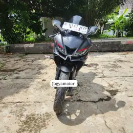 Yamaha R15 V3 Th 2017 plat tangsel