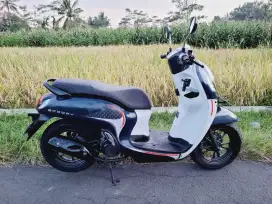 Scoopy Stylish 2024 (KM 400) mulus