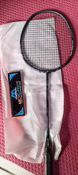 Raket yonex voltrix zz