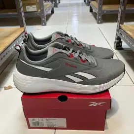 sepatu Reebok running sepatu lari original size 41 ( 26.5cm)