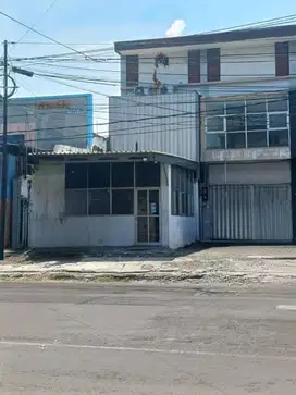 Dijual Ruko Jalan Raya Bratang Jaya