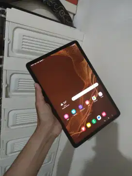 Samsung galaxy tab S8 5G Sein 8/128gb fullset nominus