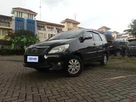 TDP 6,JT Toyota Kijang Innova 2.0 G Bensin-AT Hitam 2012