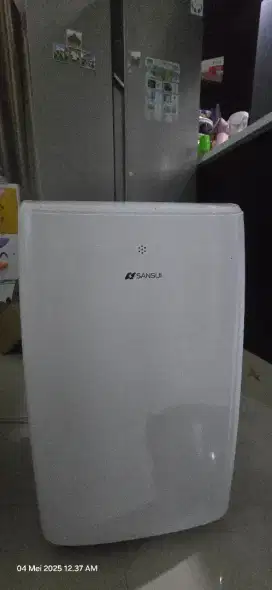 Ac portable merk sansui
