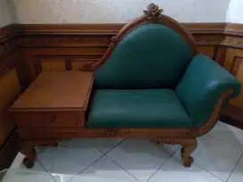 Kursi telephone jati