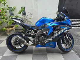 ZX25R ABS SE QS (Blue Candy)
