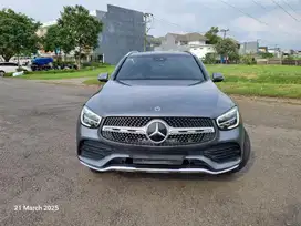 Cash! GLC200 AMG 2022 km low. 2021, full option 2020,