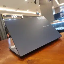 Asus VivoBook M1403QA - AMD Ryzen 5 5600H - RAM 16 GB/ SSD 512 GB
