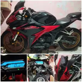 JUAL CEPAT CBR 150CC TH 2017 MULUS, ORI, NORMAL