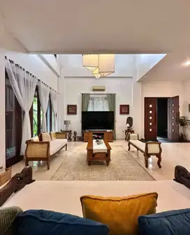 Rumah Mewah di Perumahan Pondok Indah 5 Menit keMall Pondok Indah