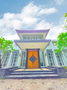 Dijual Cepat Rumah Mewah Luas ada Pool Harga OK di Menteng