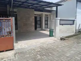 Jual/Sewa Rumah Batu Indah Regency Ngamprah dekat KBB dan Stasiun