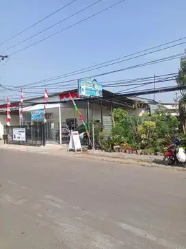 Di Jual Cepat, Ruko usaha Laundry, di jalan raya ciangsana kota wisata