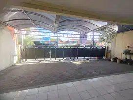JUAL RUMAH KOMERSIAL TENGAH KOTA AREA BISNIS RAMAI