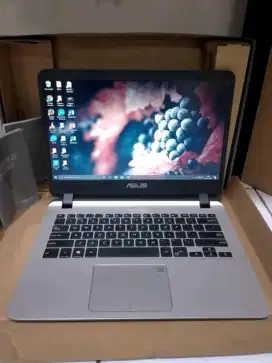 Jual laptop Asus Fullset