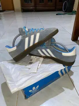 Adidas Spezial Ice Blue 41 1/3 fit 42